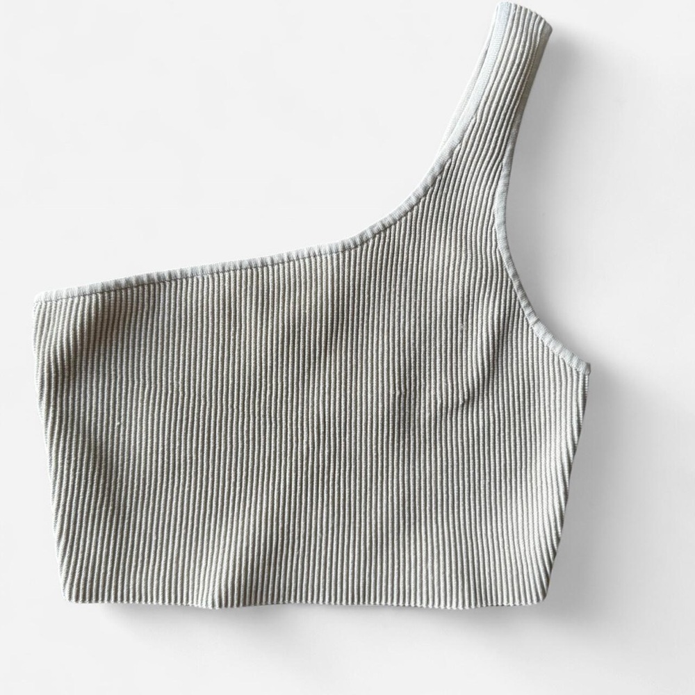 Aritzia Babaton one shoulder ribbed tank top in white - Picture 3 of 6